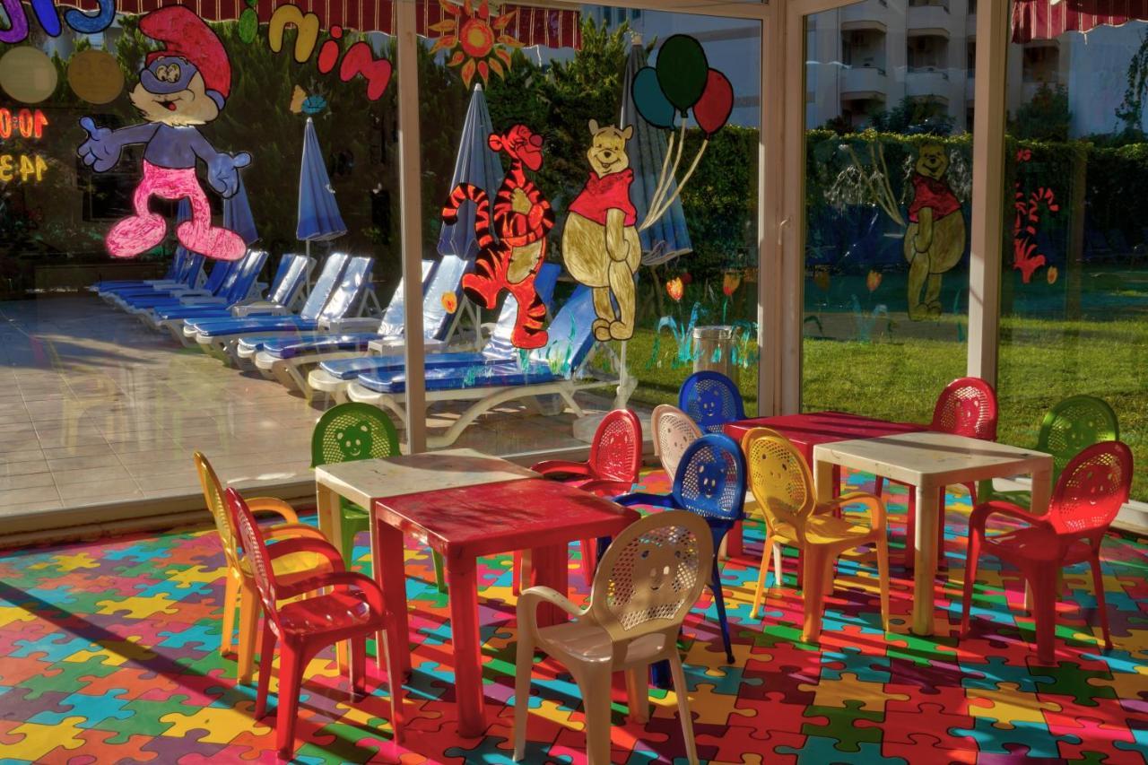 Blue Fish Hotel 코나키 외부 사진