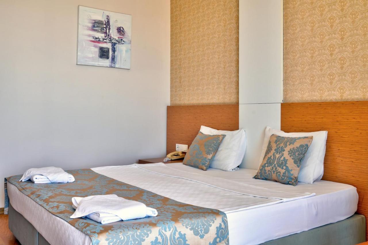 Blue Fish Hotel 코나키 외부 사진