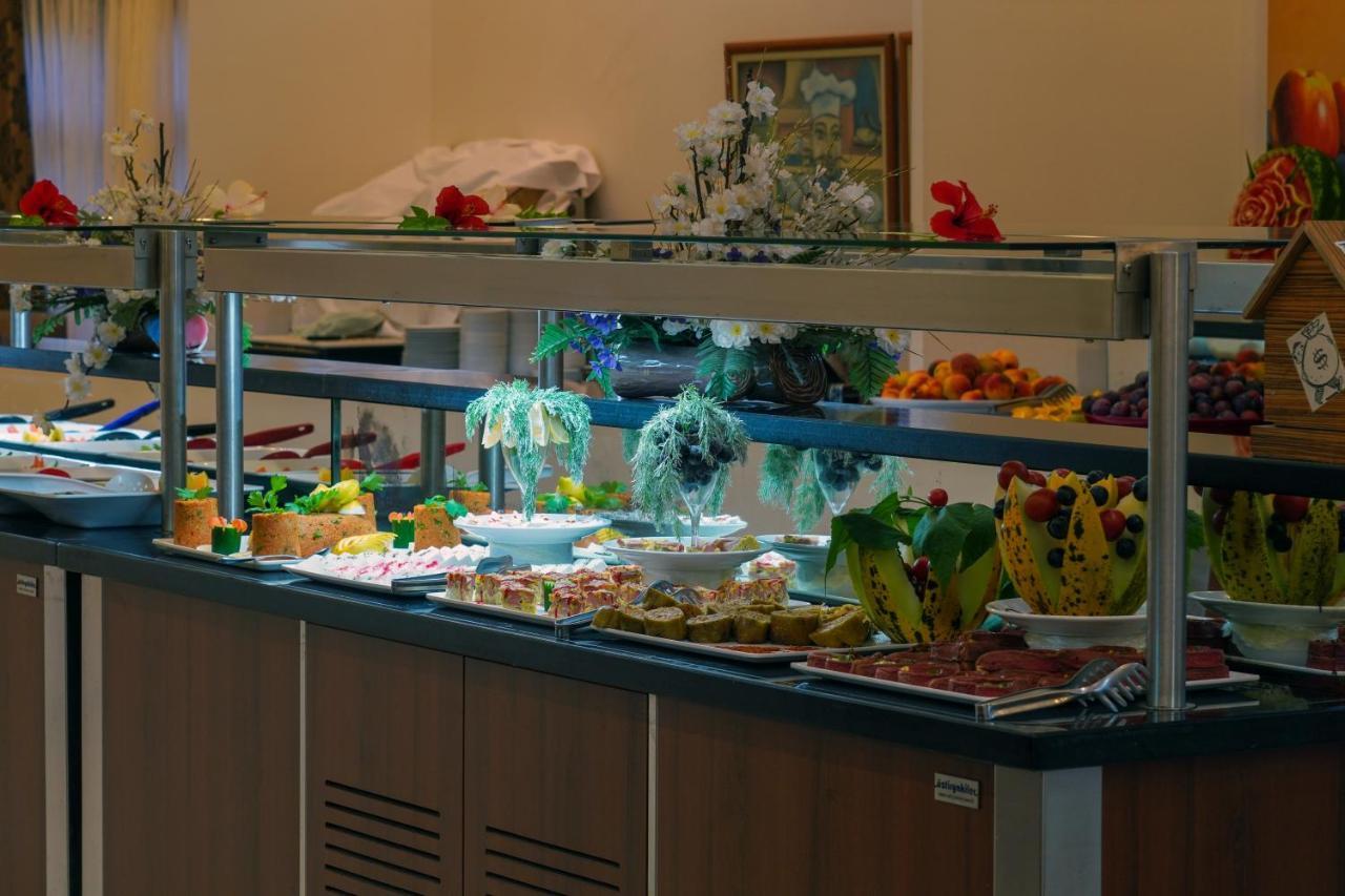 Blue Fish Hotel 코나키 외부 사진