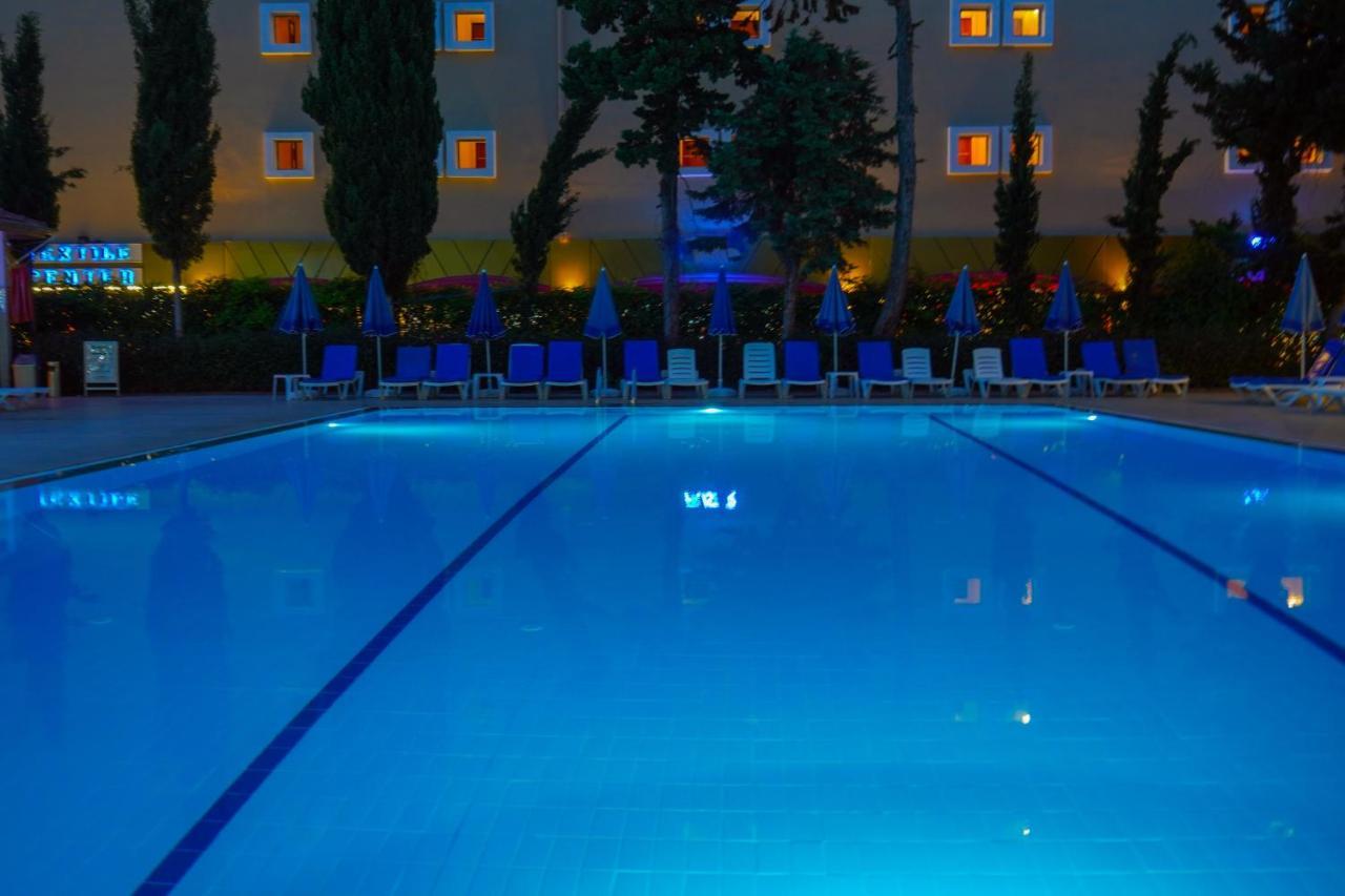 Blue Fish Hotel 코나키 외부 사진